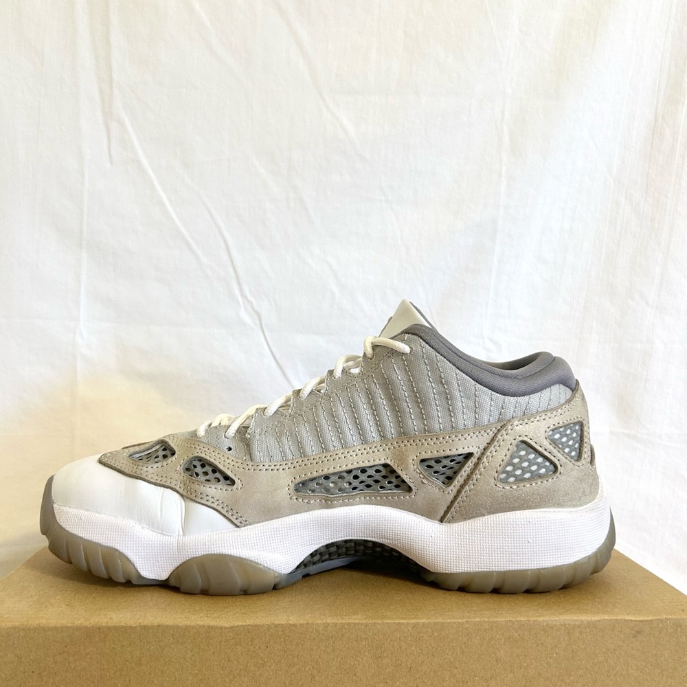 AUTHENTIC Jordan 11 Retro Low IE Light Orewood Brown size 9.5 919712-102 2022 - Picture 4 of 9